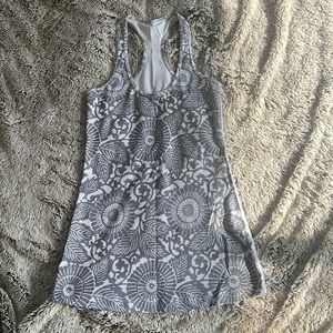 lululemon flower print tank